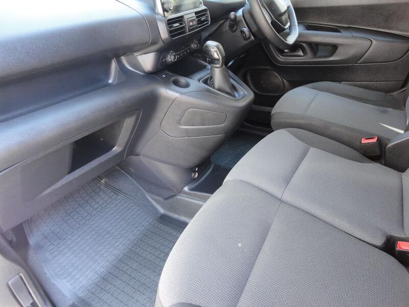 PEUGEOT PARTNER 1.5 BlueHDi 1000 Professional L1 H1 2019