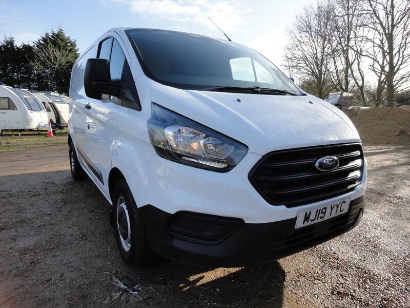 FORD TRANSIT CUSTOM 2.0 300 EcoBlue L1 H1 2019