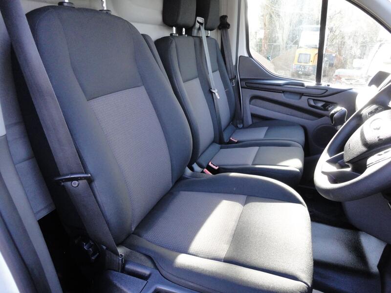 FORD TRANSIT CUSTOM 2.0 300 EcoBlue L1 H1 2019
