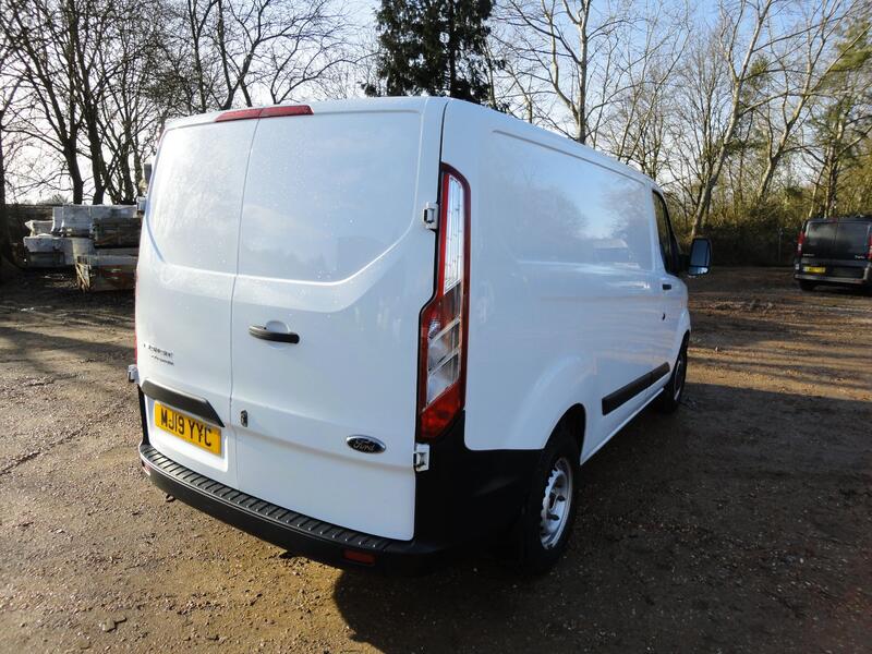 FORD TRANSIT CUSTOM 2.0 300 EcoBlue L1 H1 2019
