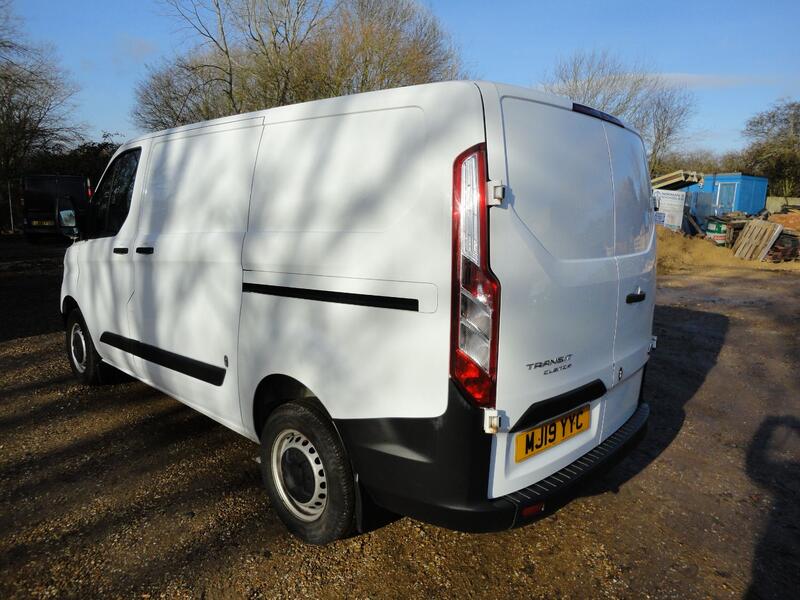 FORD TRANSIT CUSTOM 2.0 300 EcoBlue L1 H1 2019