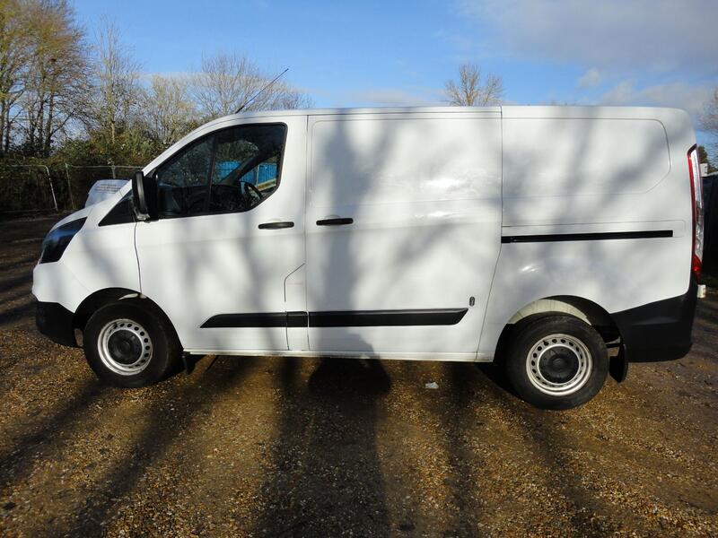FORD TRANSIT CUSTOM 2.0 300 EcoBlue L1 H1 2019