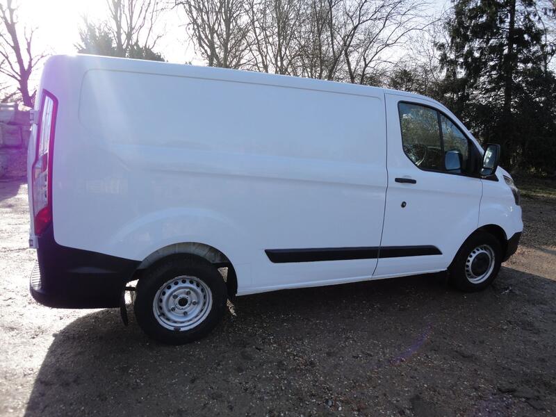 FORD TRANSIT CUSTOM 2.0 300 EcoBlue L1 H1 2019