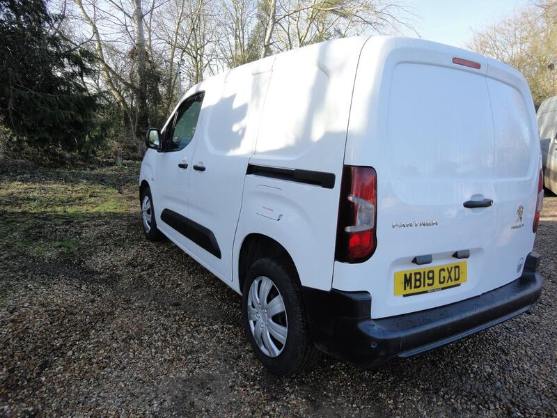PEUGEOT PARTNER 1.5 BlueHDi 1000 Professional L1 H1 2019