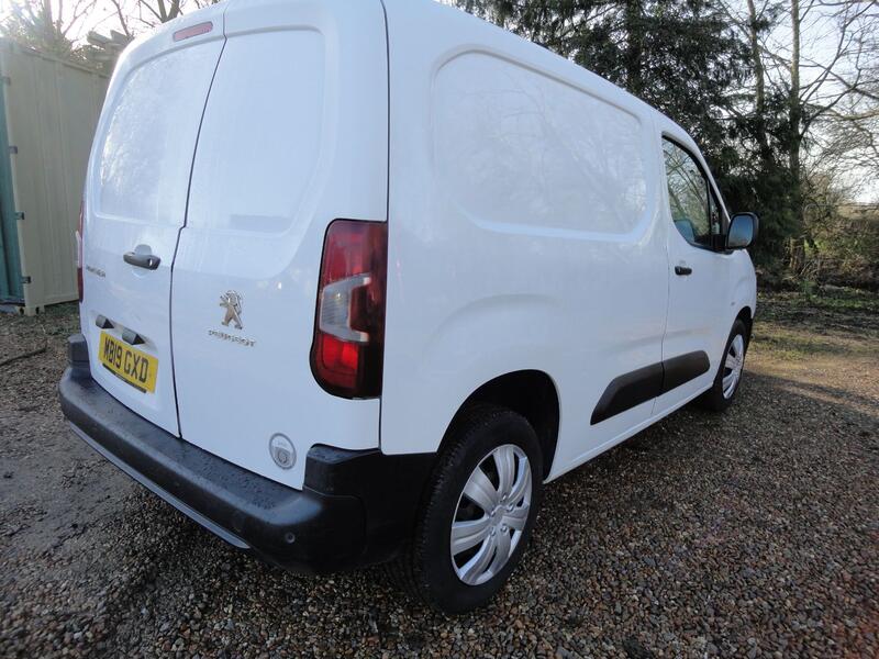 PEUGEOT PARTNER 1.5 BlueHDi 1000 Professional L1 H1 2019